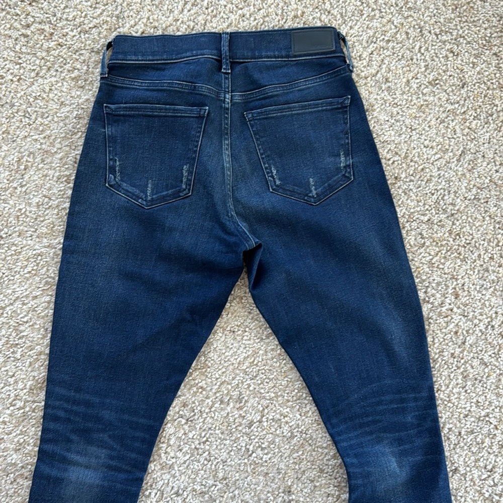 Woman’s Express Perfect Curves Ankle Denim - Picture 4 of 5